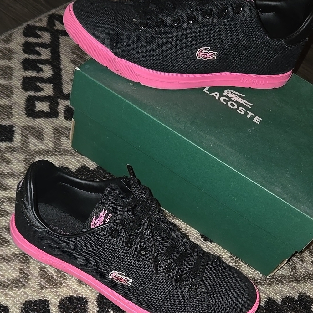 Lacoste Women's Black and Pink Sneakers